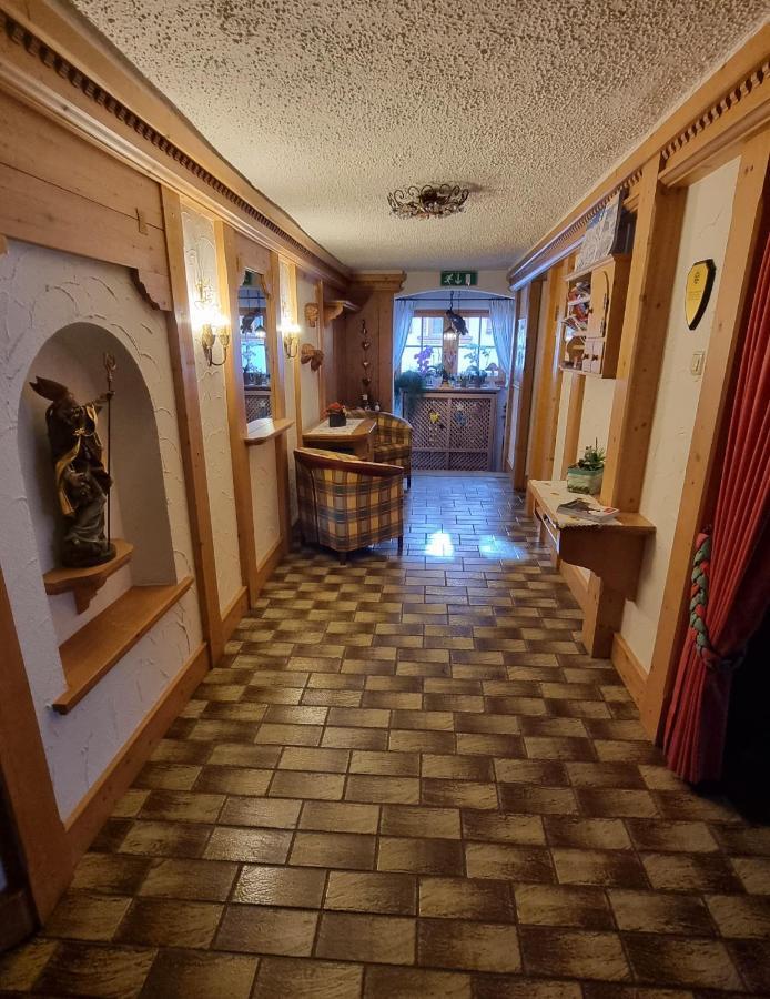Hotel Garni Friedheim Sankt Anton am Arlberg Esterno foto