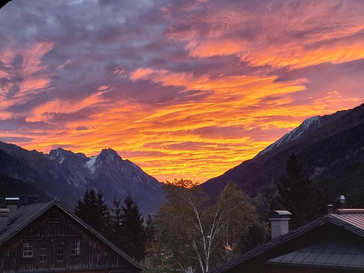 Hotel Garni Friedheim Sankt Anton am Arlberg Esterno foto