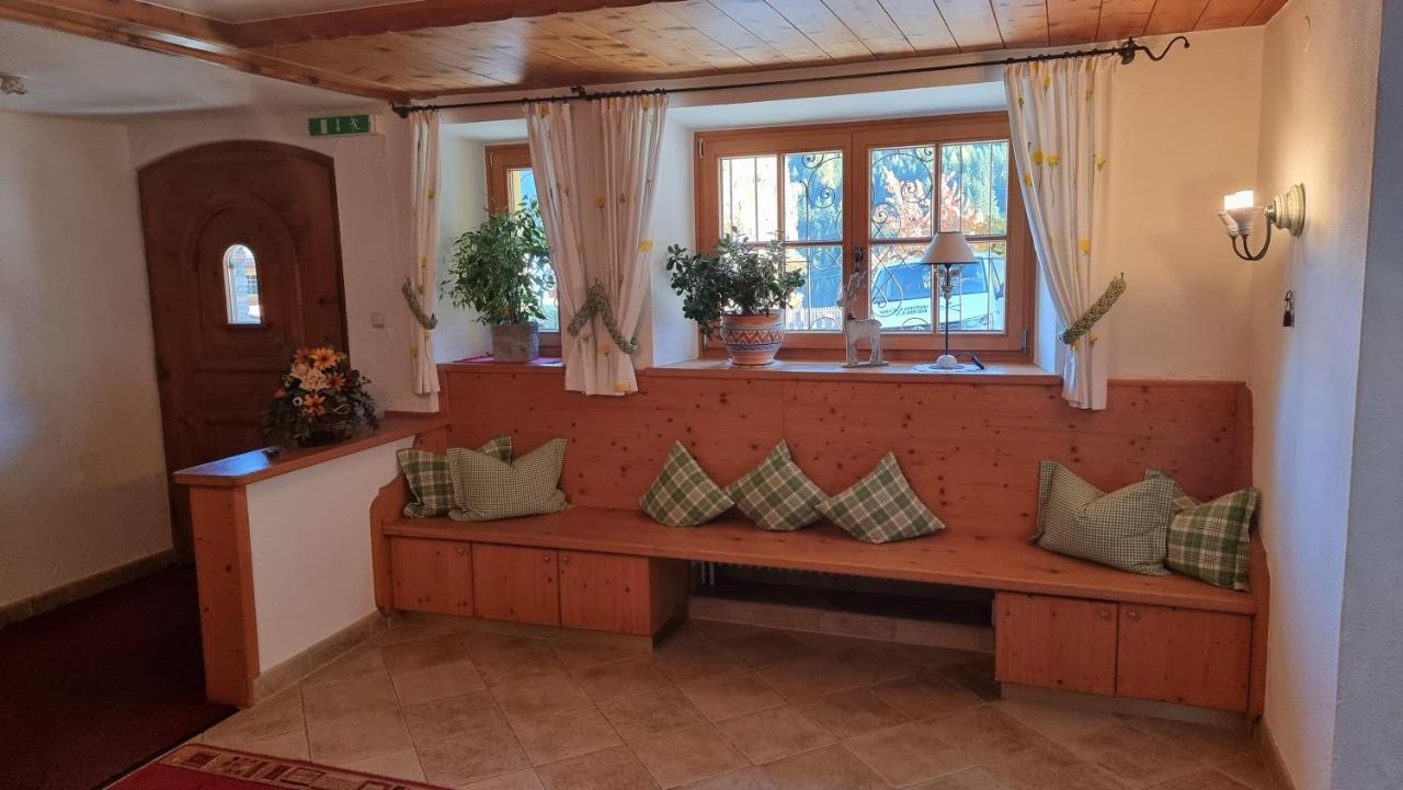Hotel Garni Friedheim Sankt Anton am Arlberg Esterno foto
