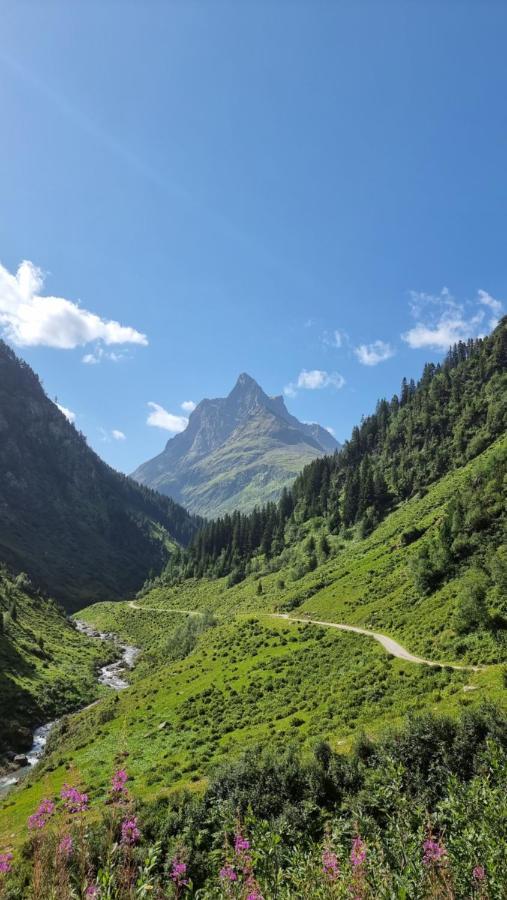 Hotel Garni Friedheim Sankt Anton am Arlberg Esterno foto